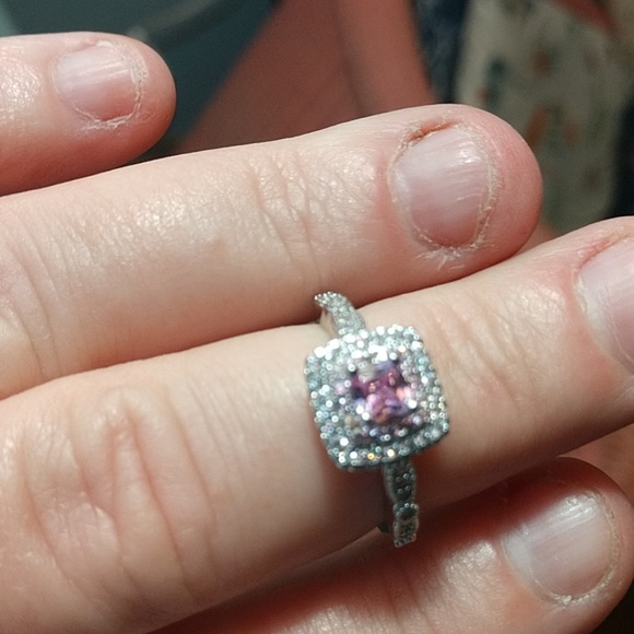 3/4 CT Pink asscher cut sapphire halo ring - Picture 4 of 6